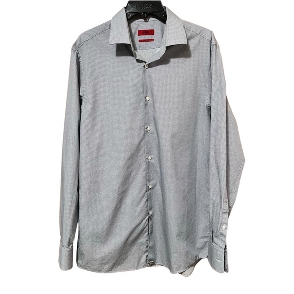 Hugo Boss Sharp Fit Long Sleeve Button Down Blue Size 16 1/2 - 34/35 - Picture 3 of 11